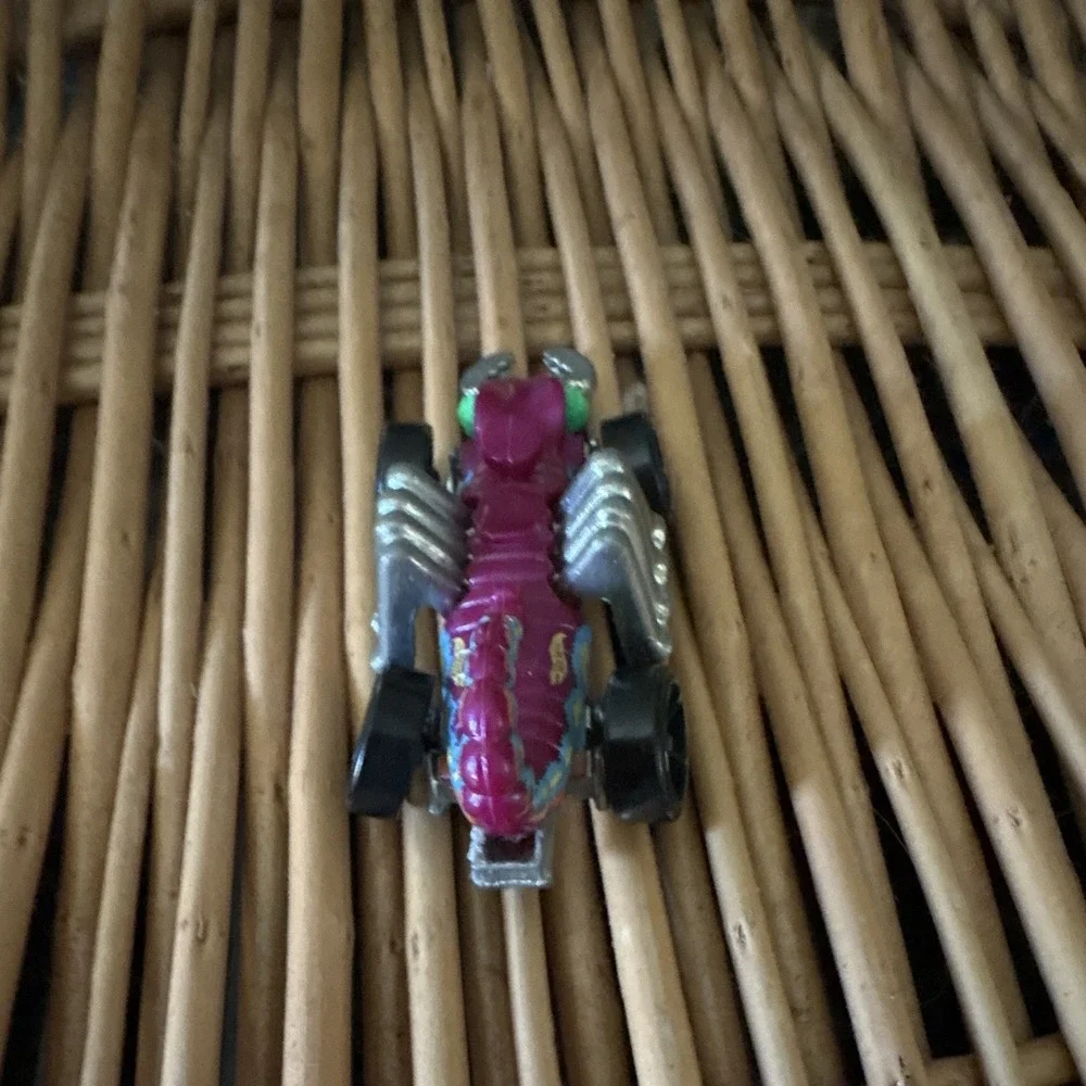 Hot Wheels 2010 Purple Scorpion Diecast Car 1:64 Scale Malaysia
